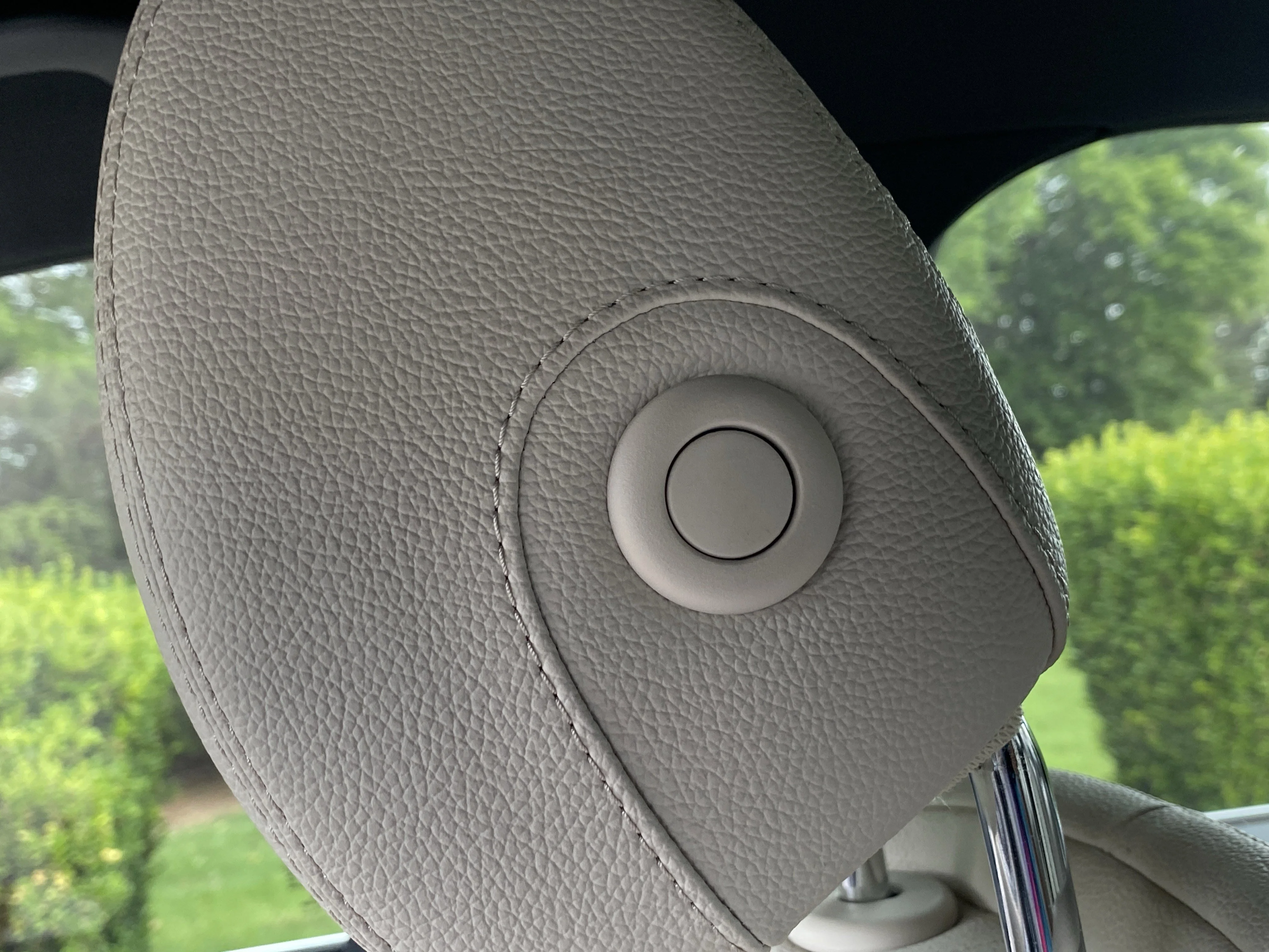 Used 2017  Mercedes-Benz E 300 image 24
