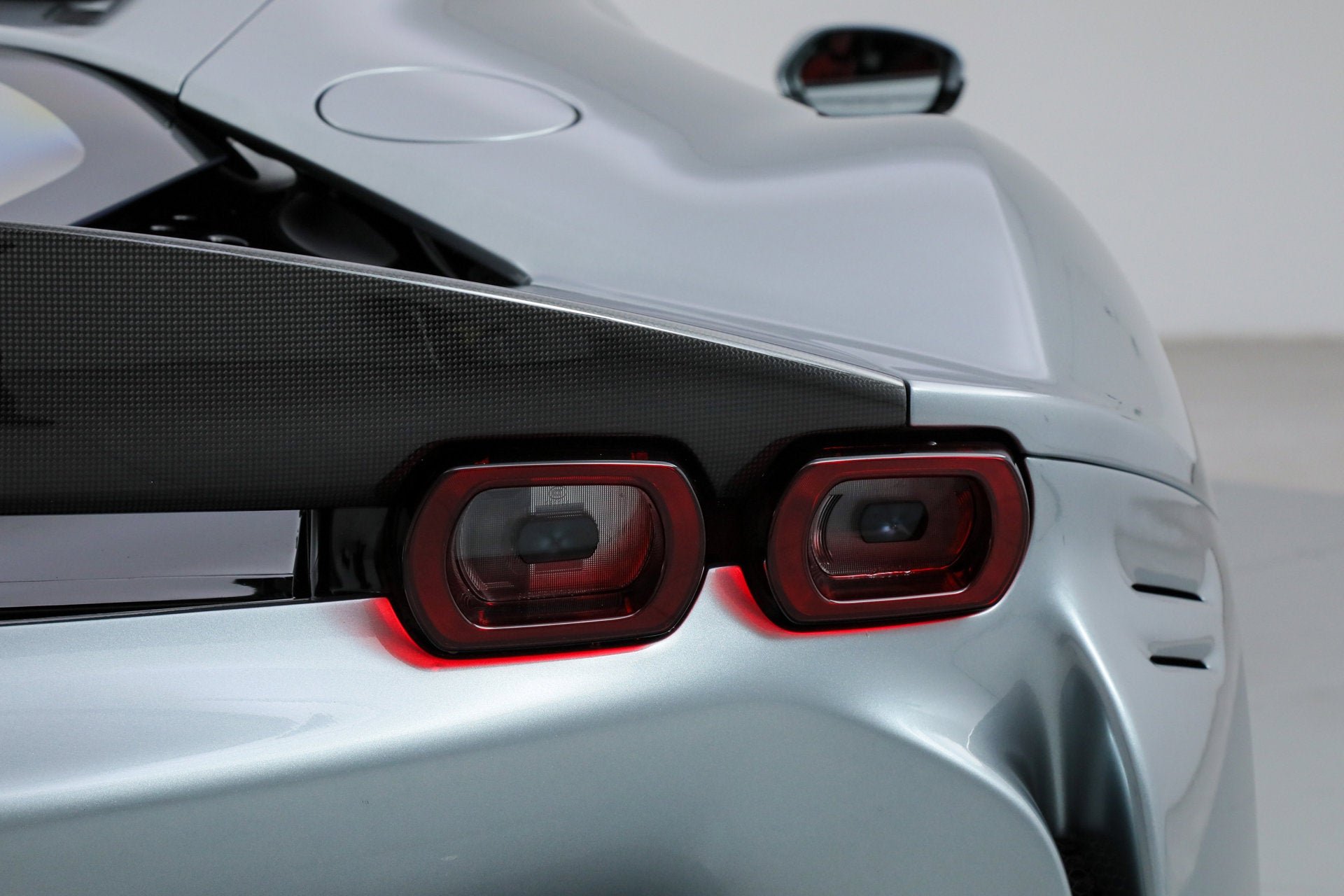 Certified Used 2022 Grigio Titanio Ferrari  image 18