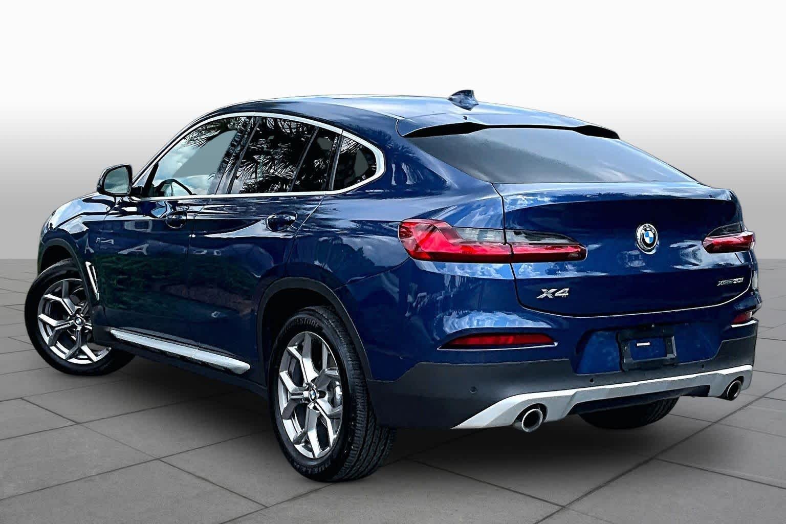 Used 2021 Phytonic Blue Metallic BMW xDrive30i image 12