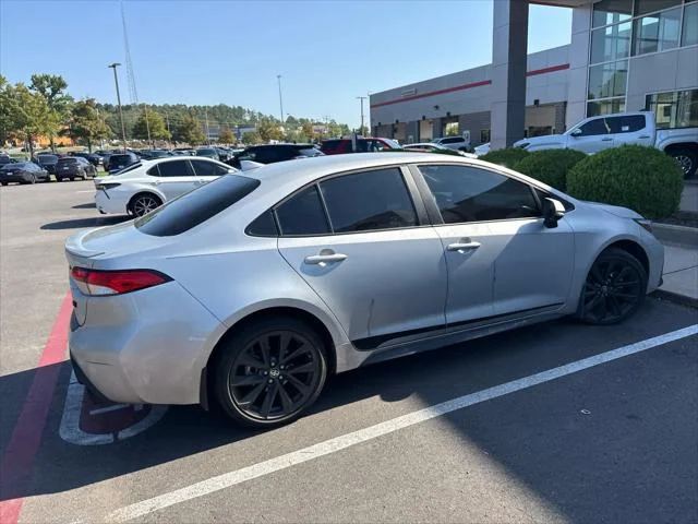 Certified Used 2025 SILVER ME. Toyota  image 3