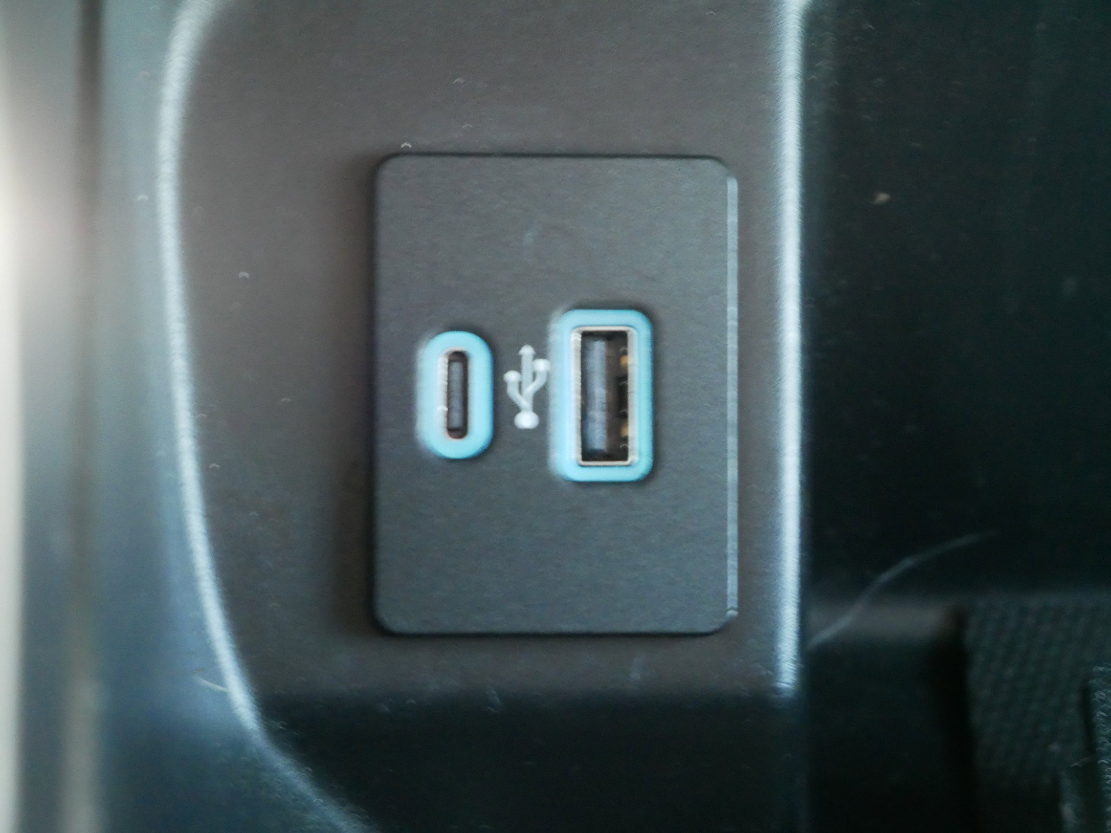Used 2022 Gray Ford XLT image 24