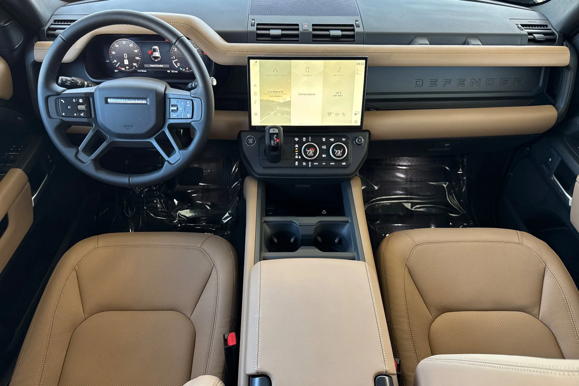 New 2026 Woolstone Green Land Rover X-Dynamic SE image 3