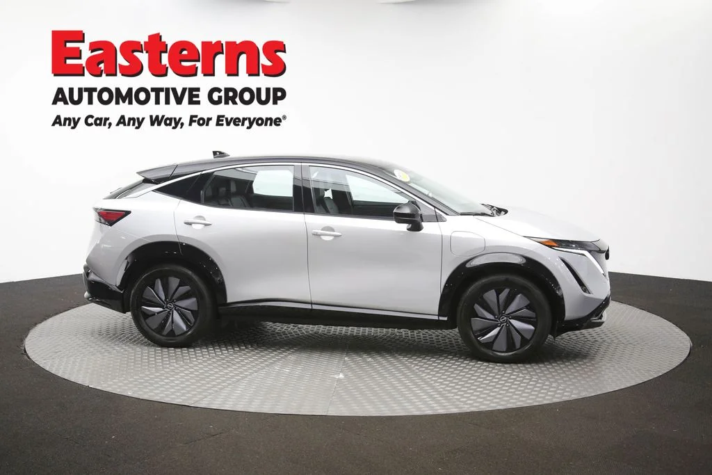 Used 2023 Silver Nissan ENGAGE image 44