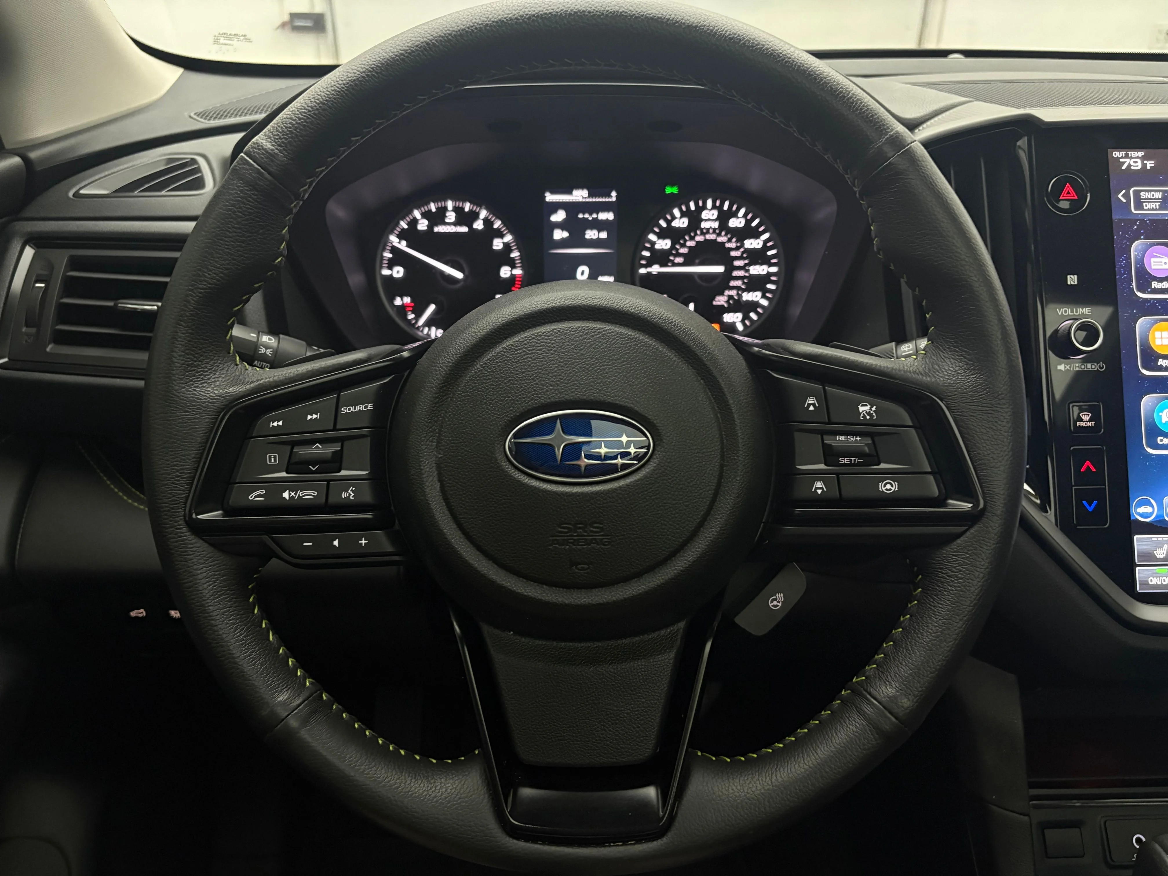 Used 2025 Crystal Black Silica Subaru Onyx Edition image 20