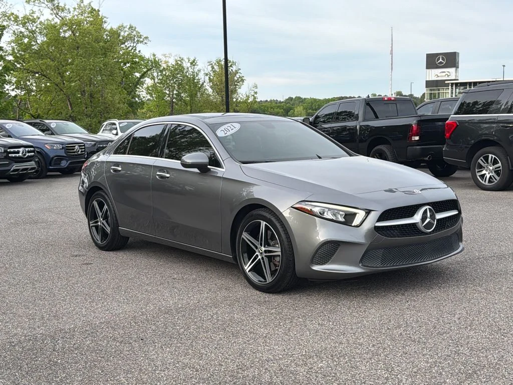 2021 Mercedes-Benz A-Class A220