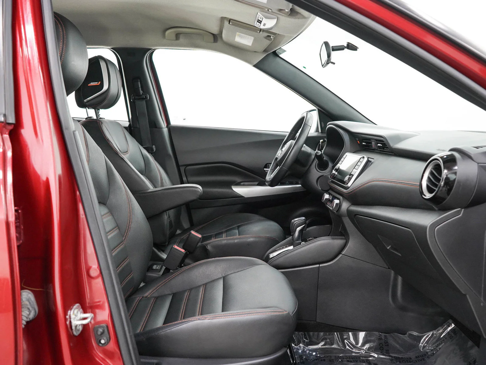 Used 2019 Cayenne Red Metallic Nissan SR image 12