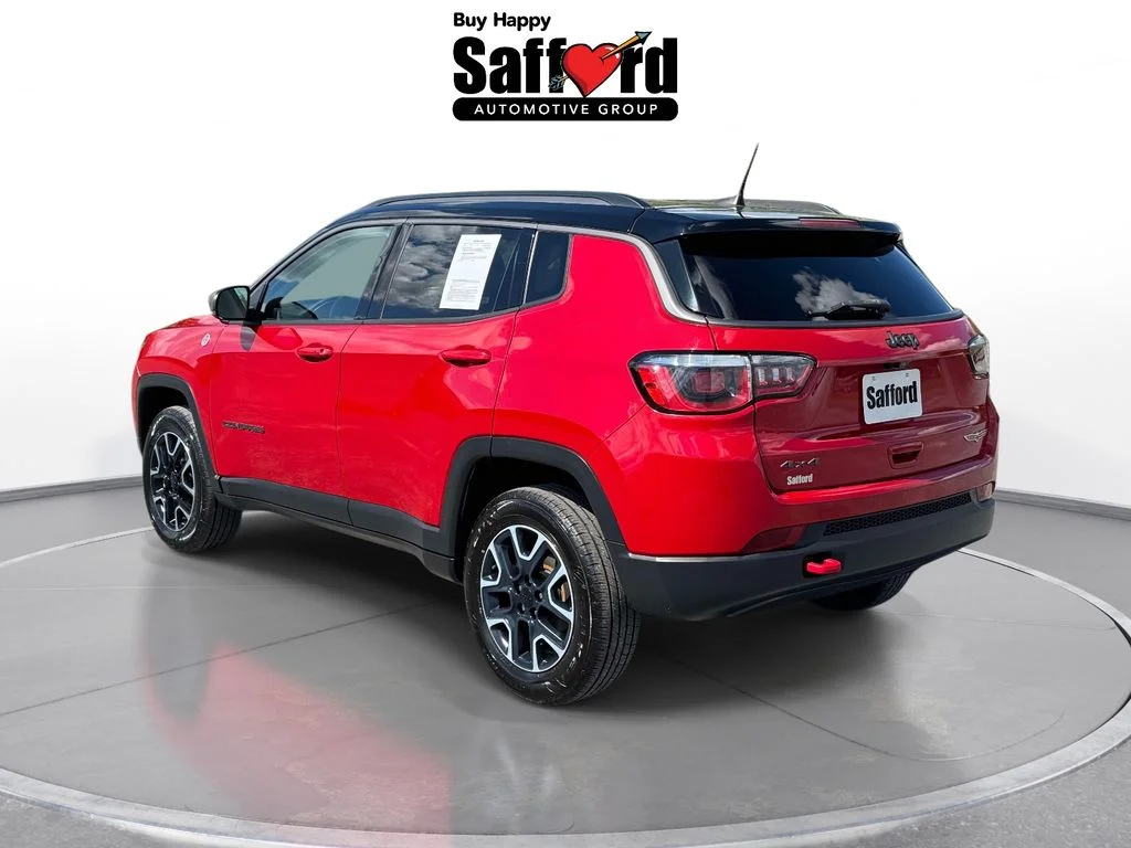 Used 2019 Red Jeep Trailhawk image 5