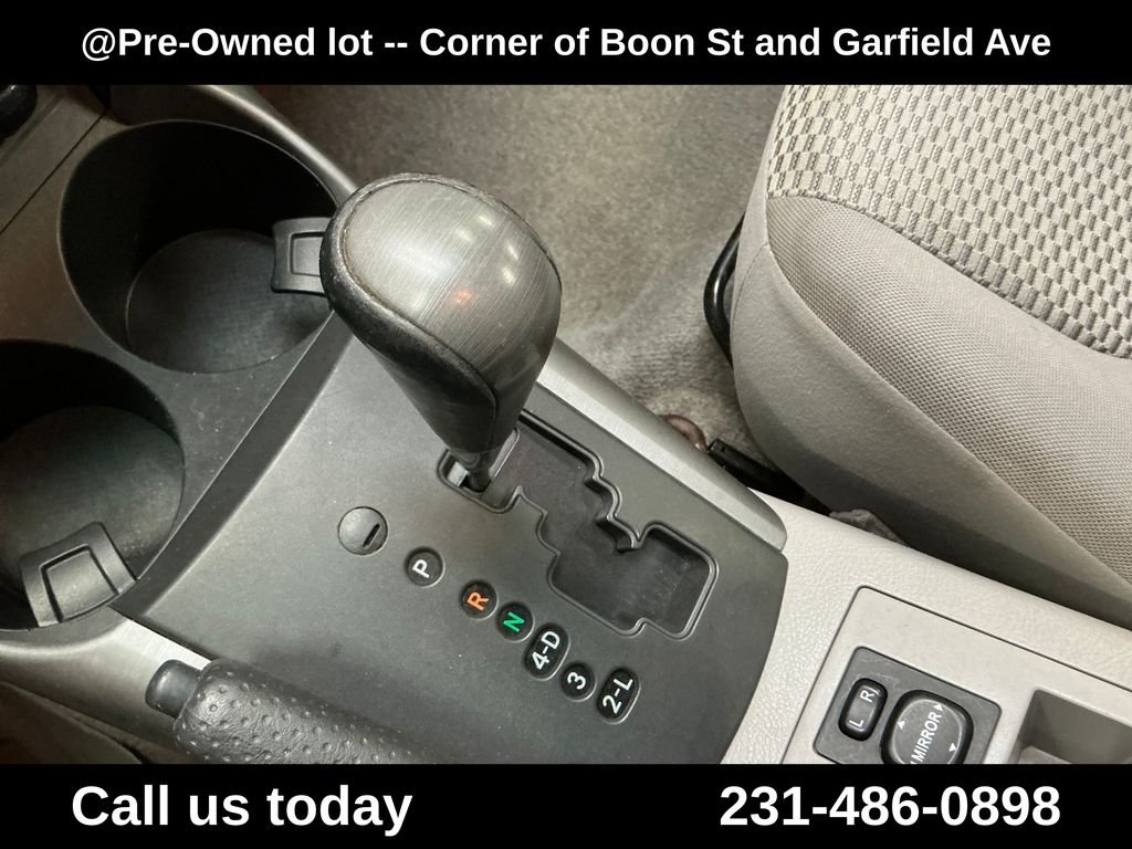 Used 2006 Black Toyota Limited image 23