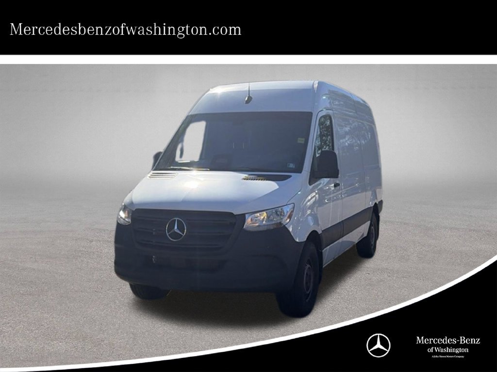 2025 Mercedes-Benz Sprinter Cargo Van Base