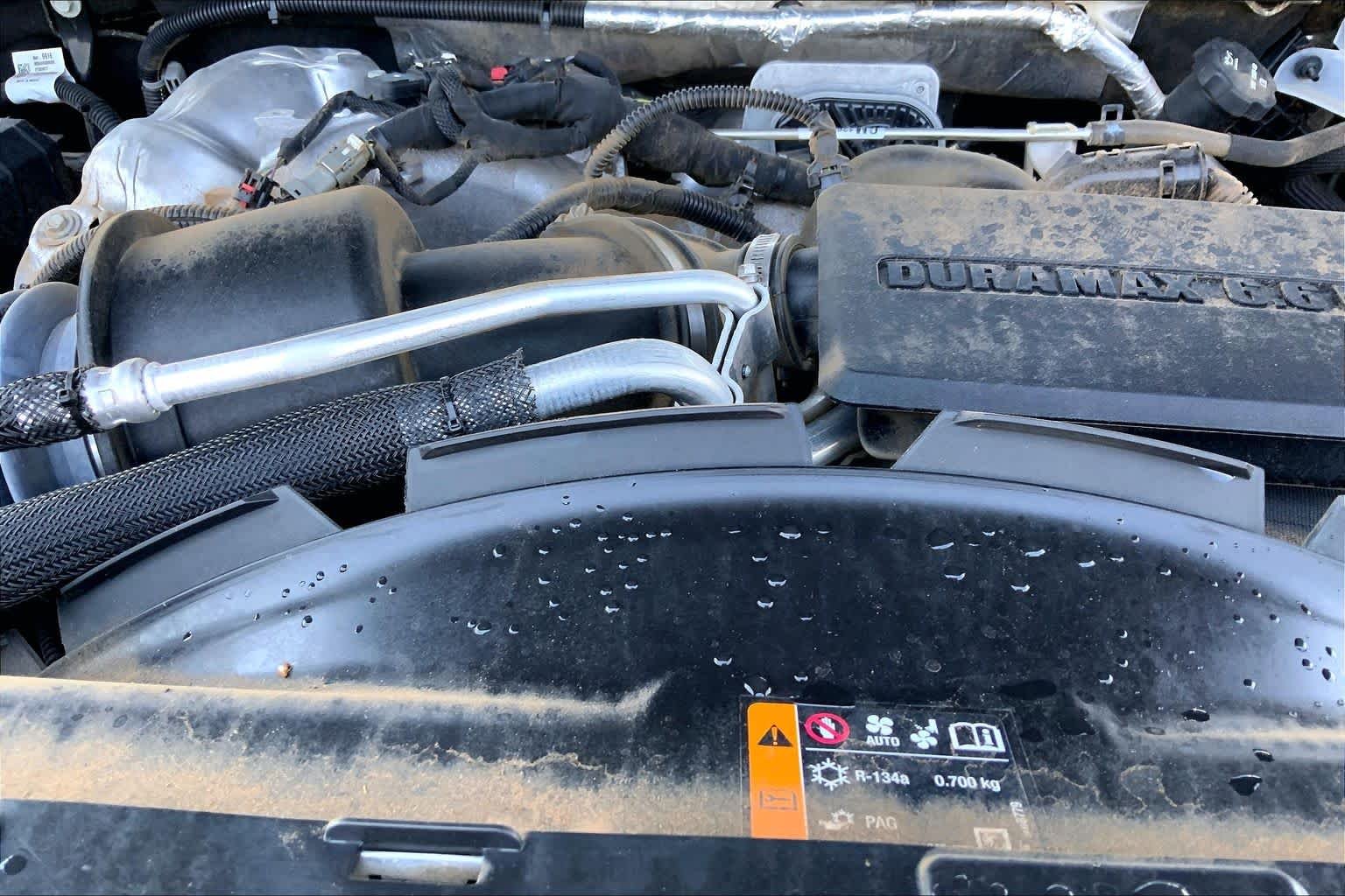 Used 2024 Onyx Black GMC AT4 image 33