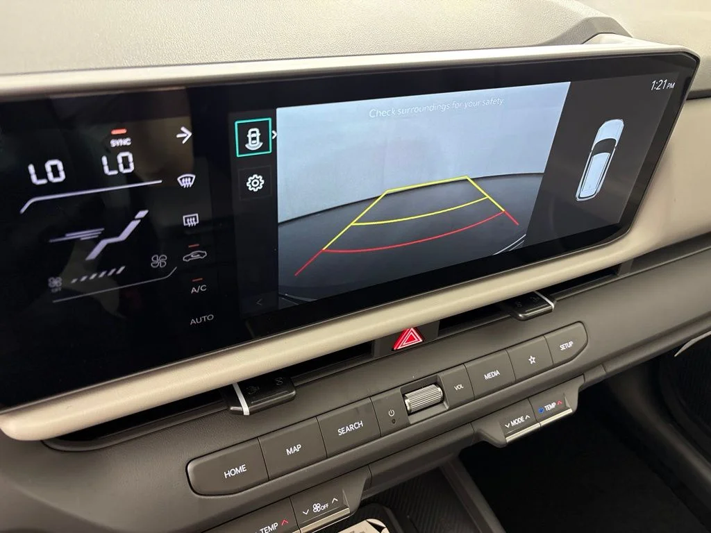 New 2027 Iceberg Green Kia EX image 35
