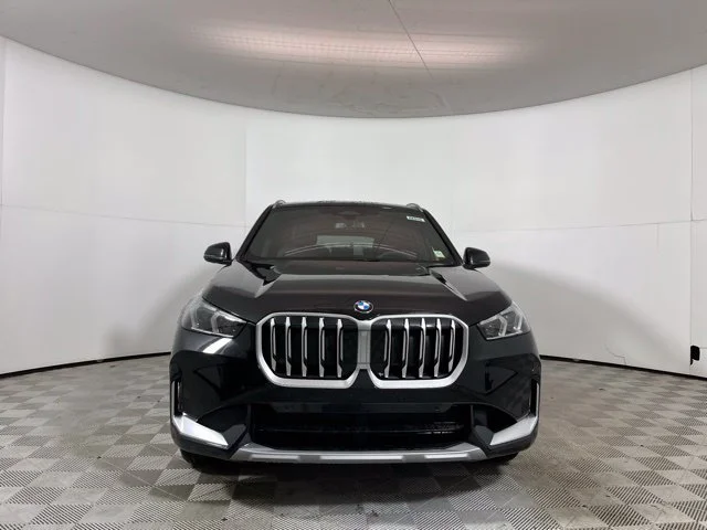 New 2026 Black Sapphire Metallic BMW xDrive28i image 2