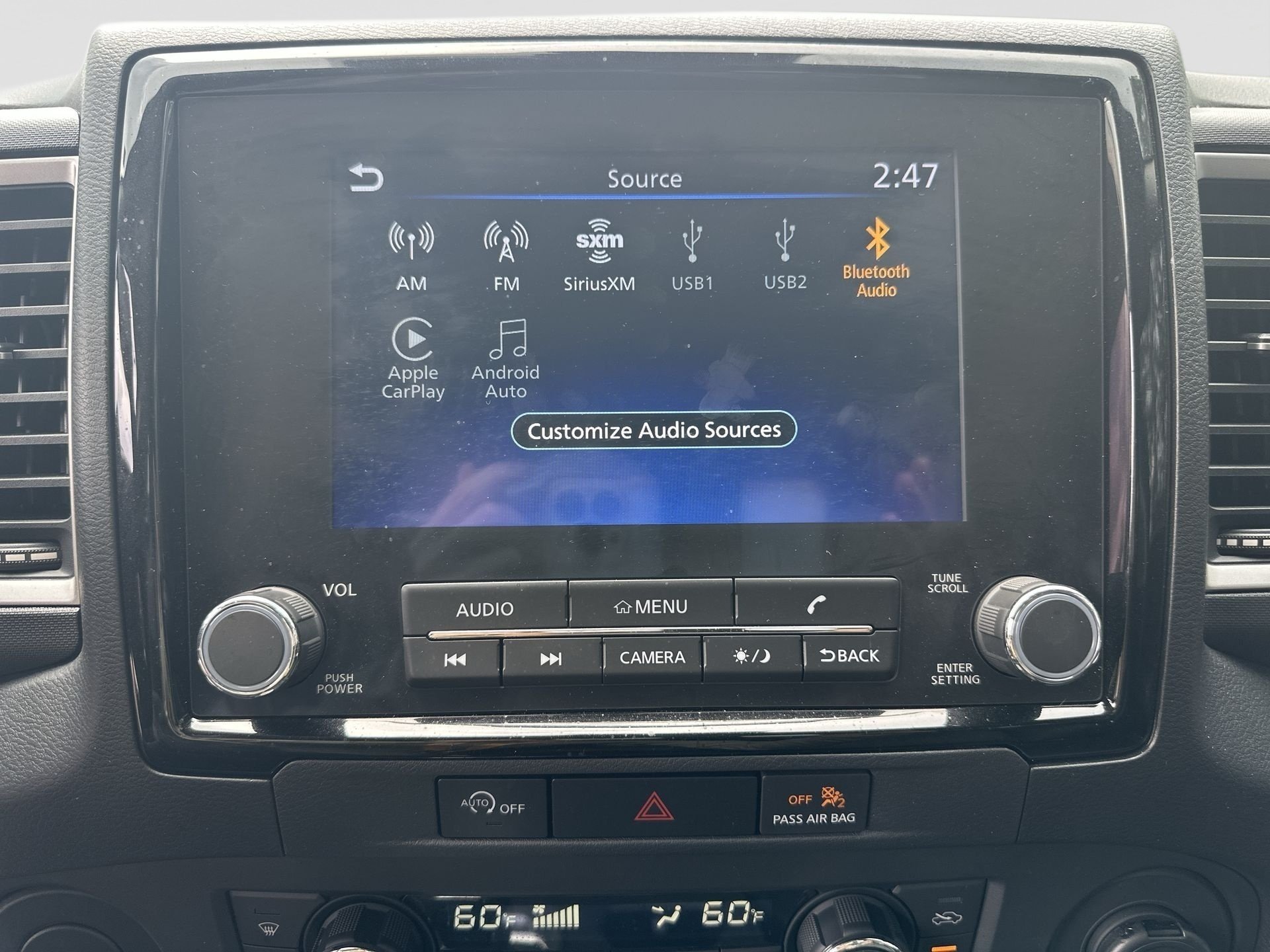 2024 Nissan Frontier SL - Photo 13