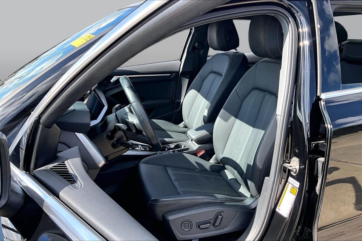Used 2023 Brilliant Black Audi Premium image 8