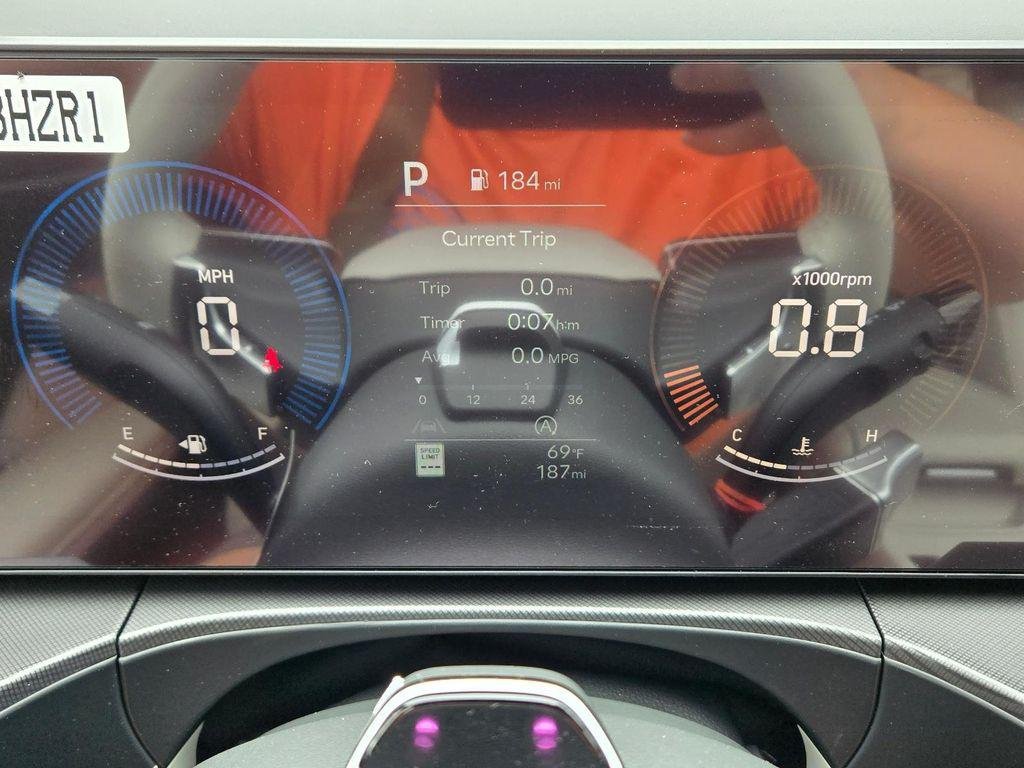 New 2026 Black Hyundai SEL FWD image 22