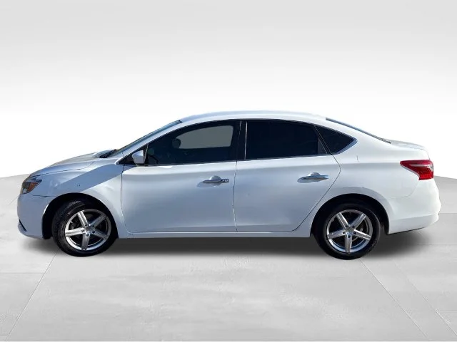 Used 2018 White Nissan SV image 4