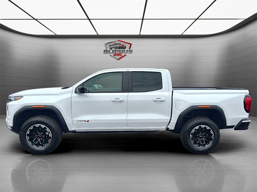 2026 Gmc Canyon AT4 photo 2