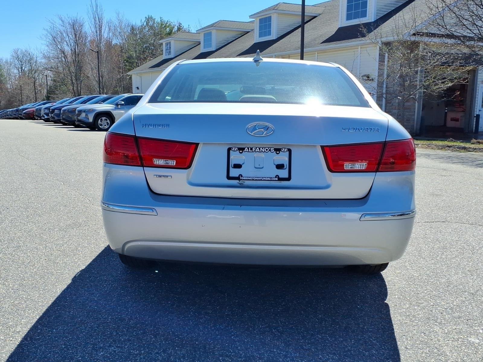Used 2009 Bright Silver Hyundai Limited image 5