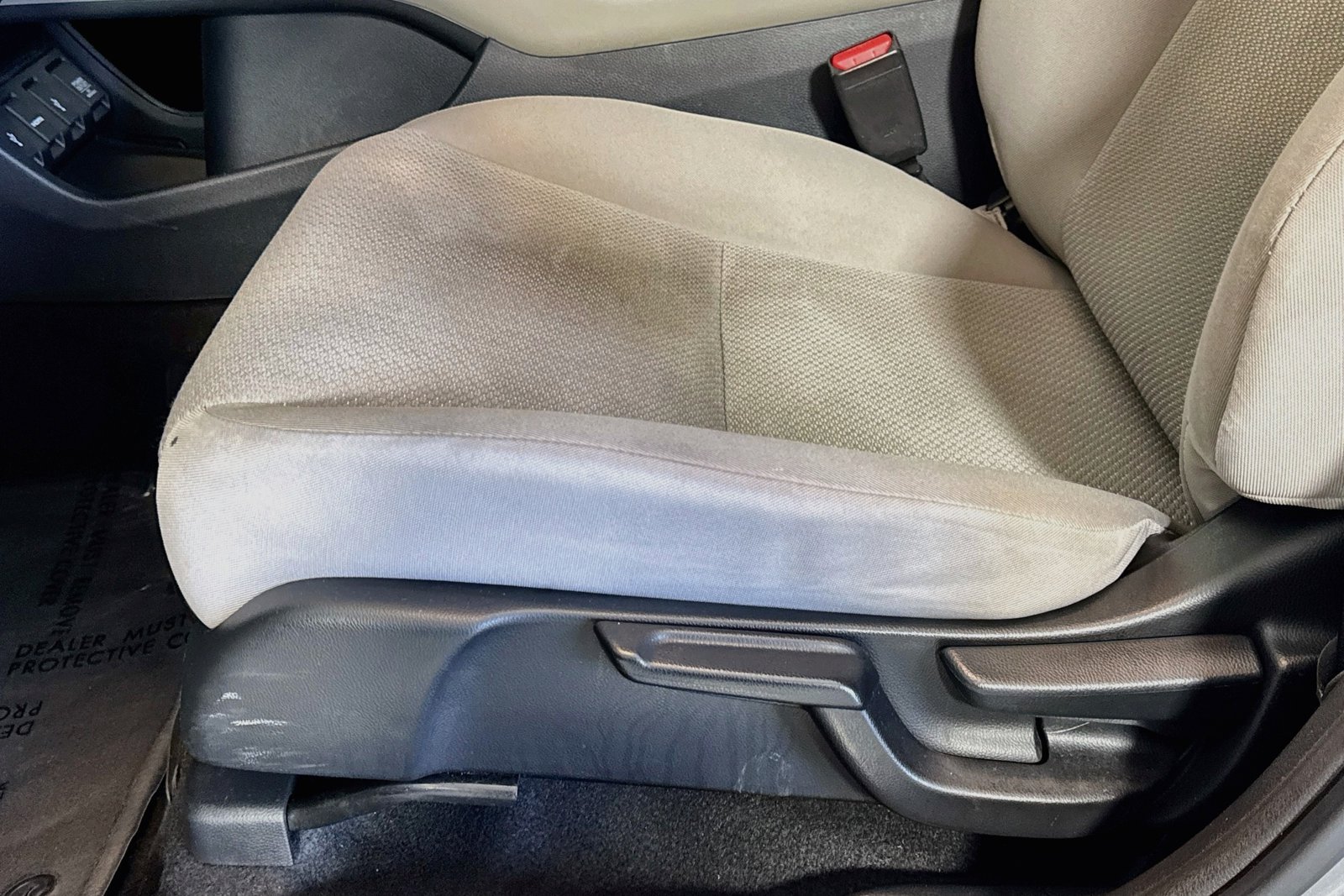 Used 2018 Lunar Silver Metallic Honda EX image 17