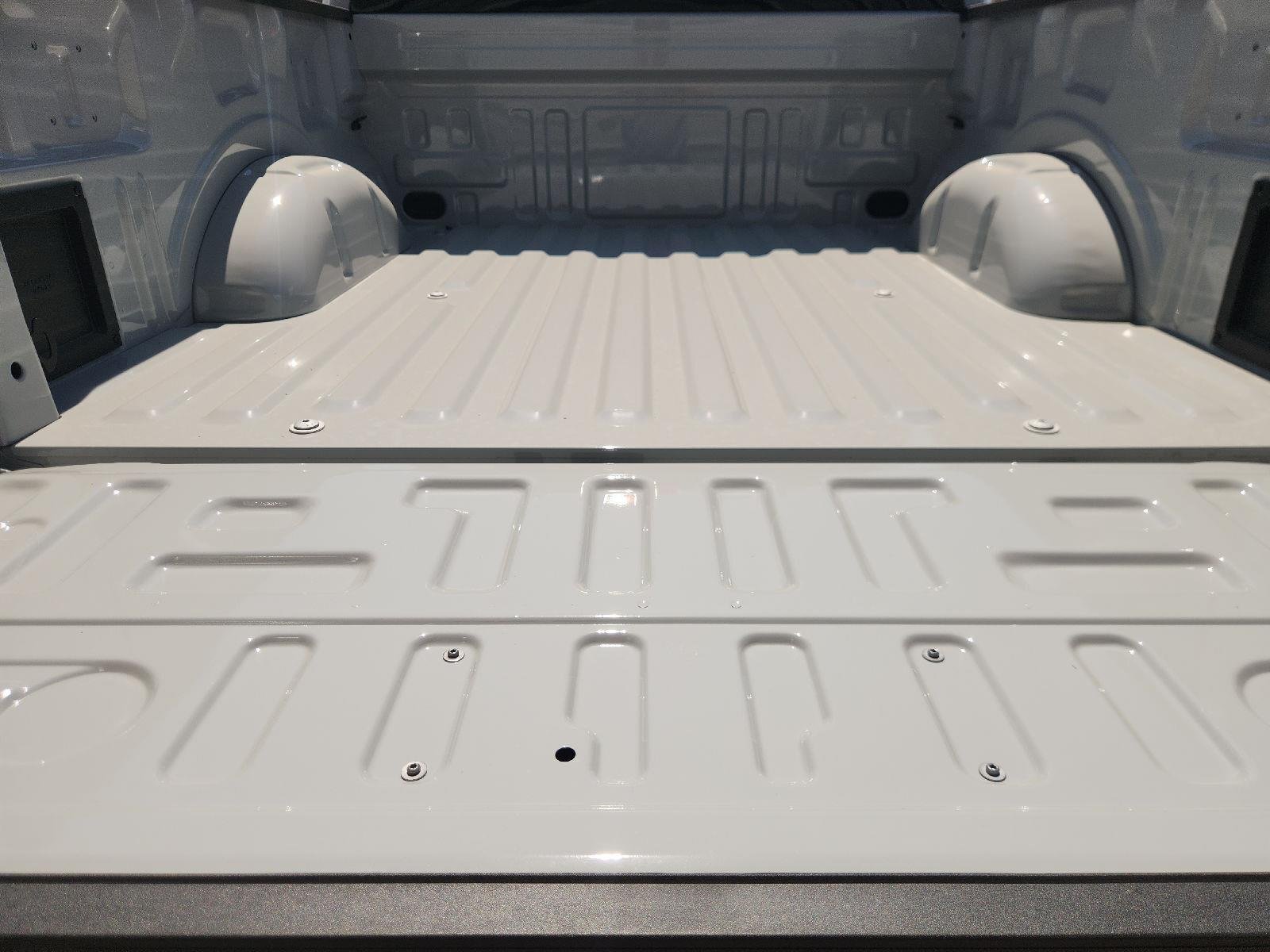 New 2026 Avalanche Gray Ford STX image 23