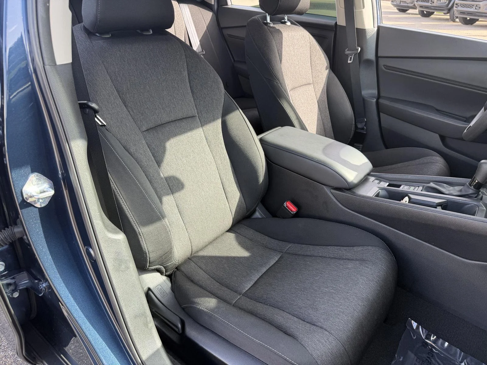 Used 2024 Canyon River Blue Metallic Honda EX image 20