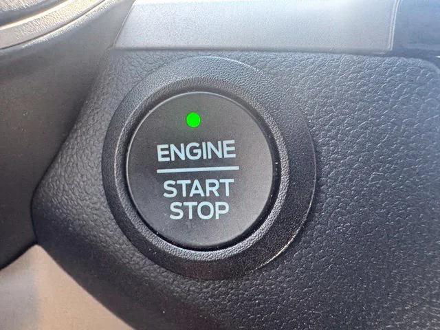 Used 2022 White Ford SE image 29