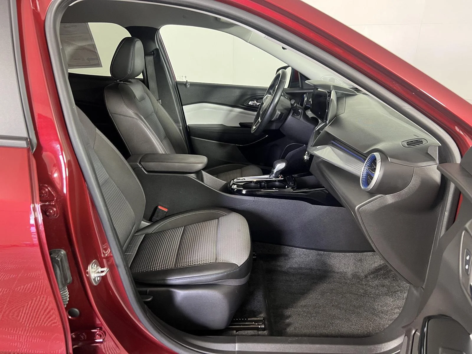 Used 2024 Crimson Metallic Chevrolet LT image 12