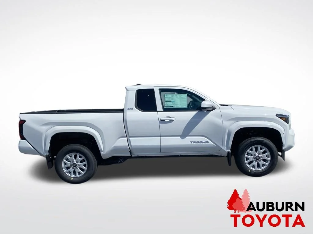New 2026 Ice Cap Toyota  SR5 image 8