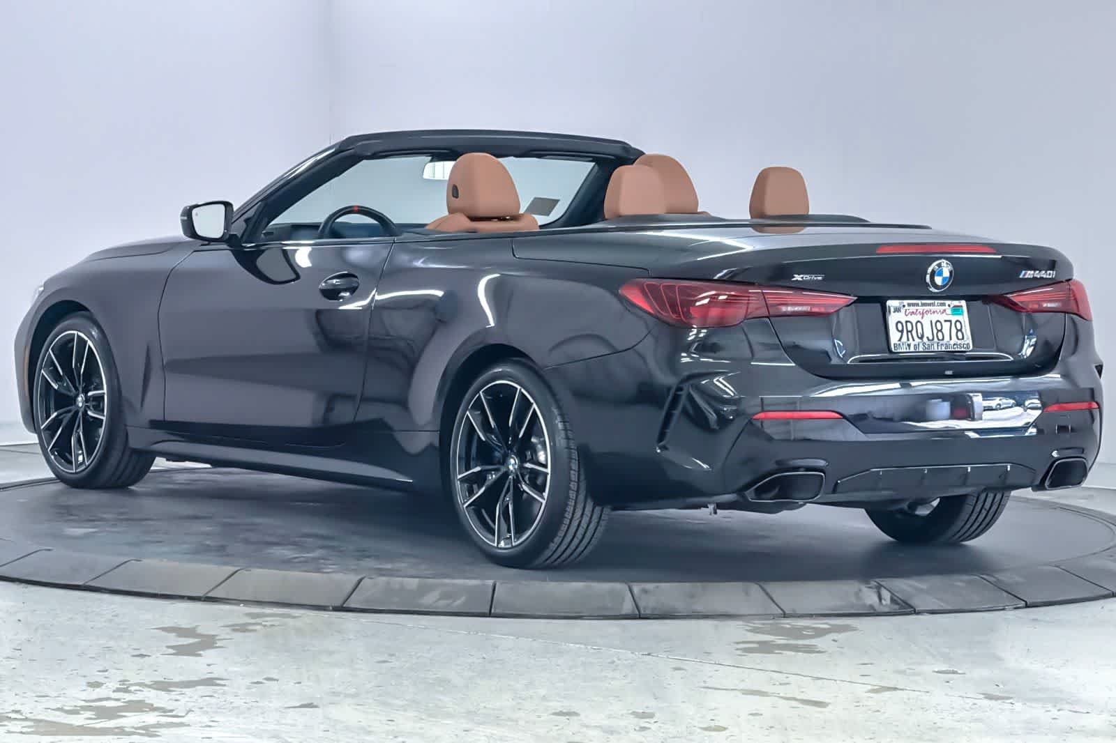Used 2025 Black Sapphire Metallic BMW M440i xDrive image 6