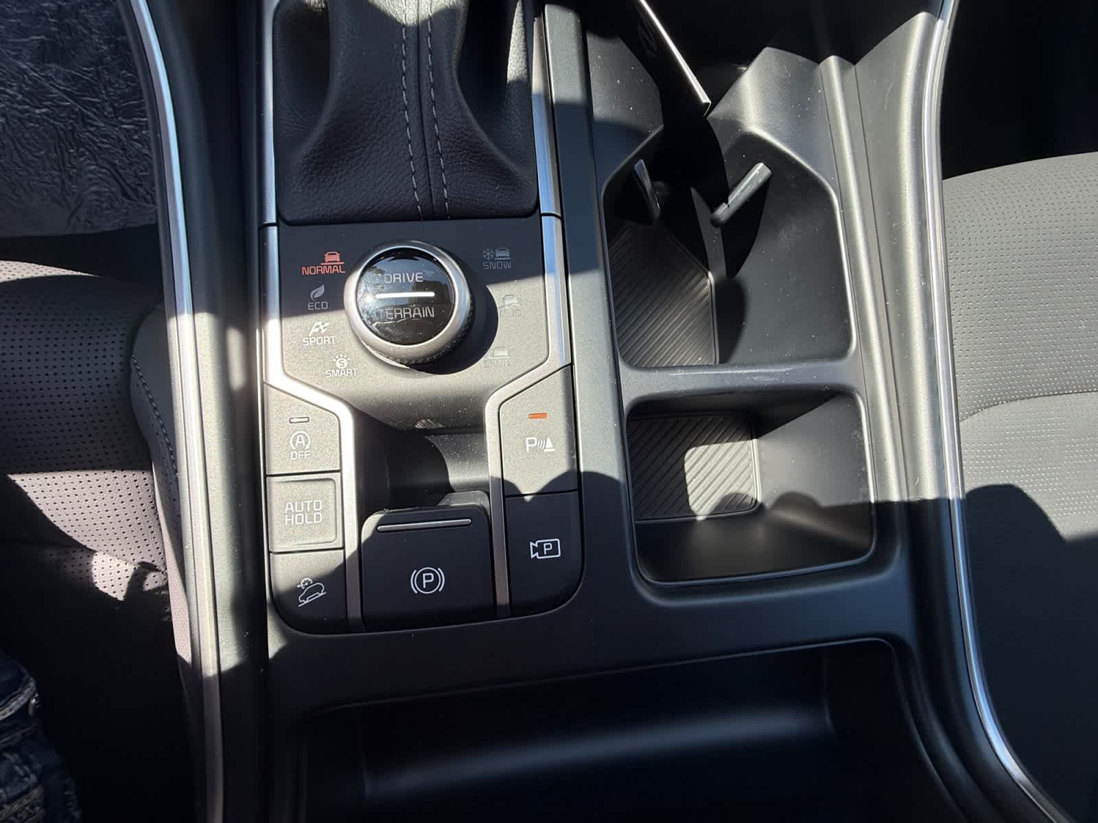 New 2026 Glacial White Pearl Kia S image 19
