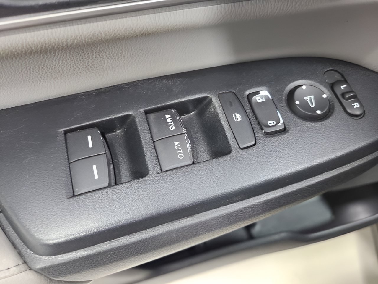 2020 Honda CR-V EX-L - Photo 22