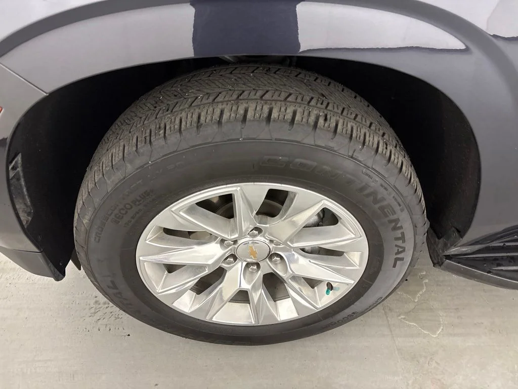 Used 2025 Gray Chevrolet Premier image 13