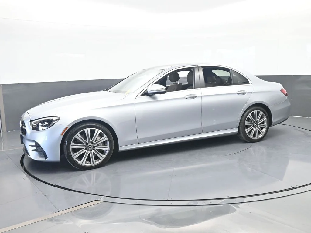 Used 2021 Gray Metallic Mercedes-Benz E 450 image 2