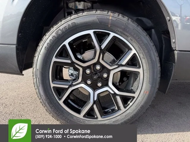 New 2026 Carbonized Gray Metallic Ford Lariat® image 8