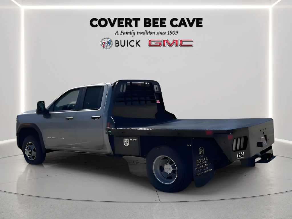 2026 GMC Sierra 3500HD Pro - Photo 8