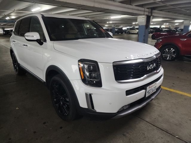 Used 2022 White Kia SX image 2