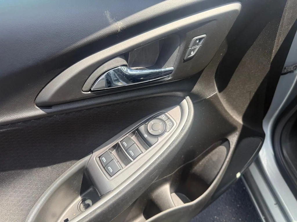 Used 2024 Gray Chevrolet LT image 17