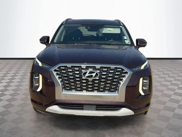 Used 2022 Red Hyundai Limited image 2