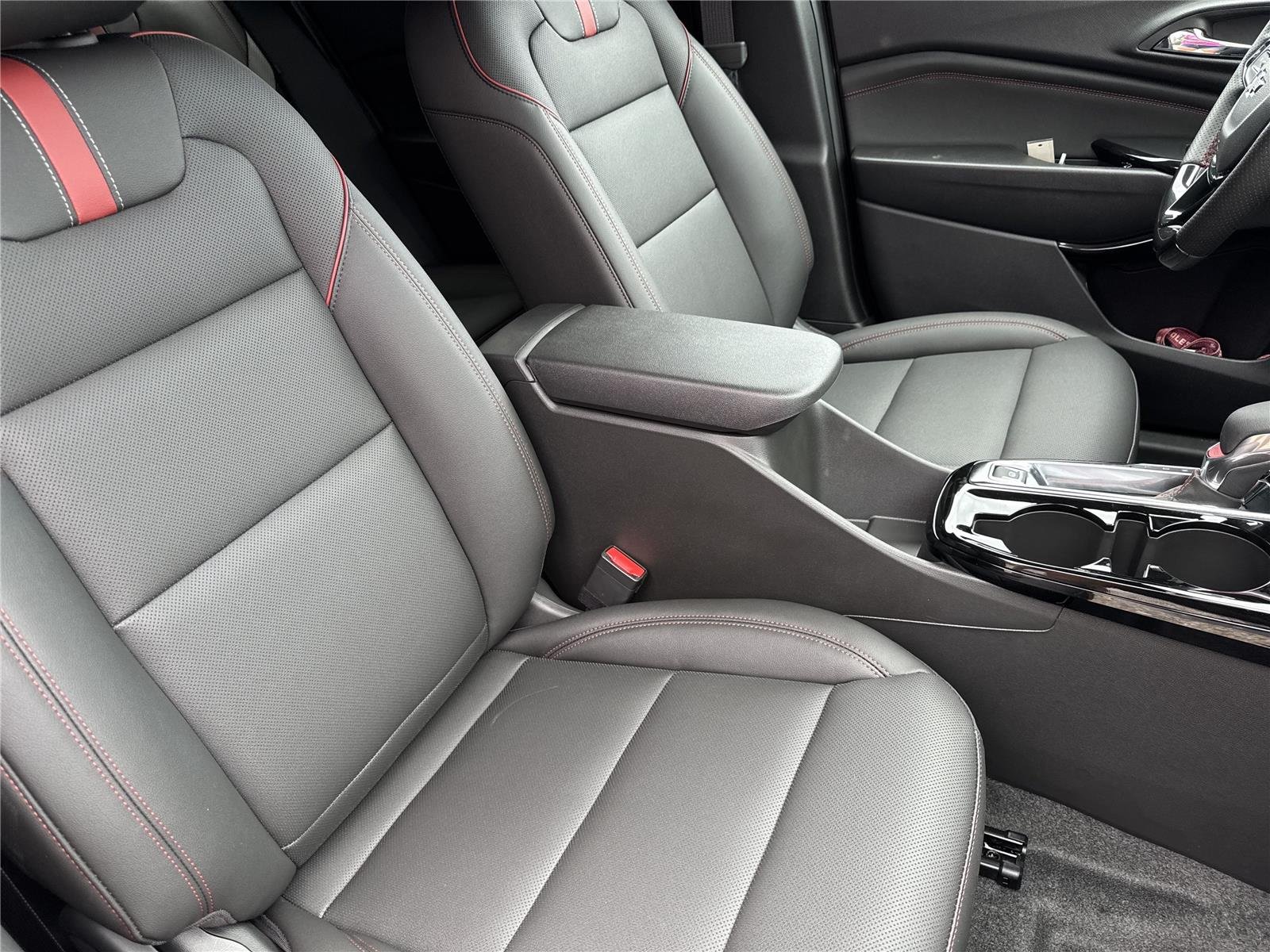 2026 Chevrolet Trax RS - Photo 34