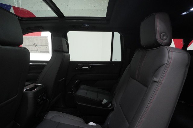 2026 Chevrolet Suburban RST - Photo 25