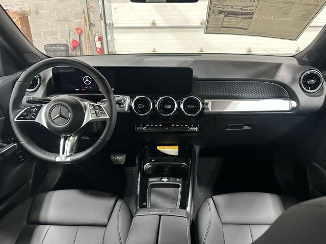 New 2026  Mercedes-Benz GLB 250 image 16
