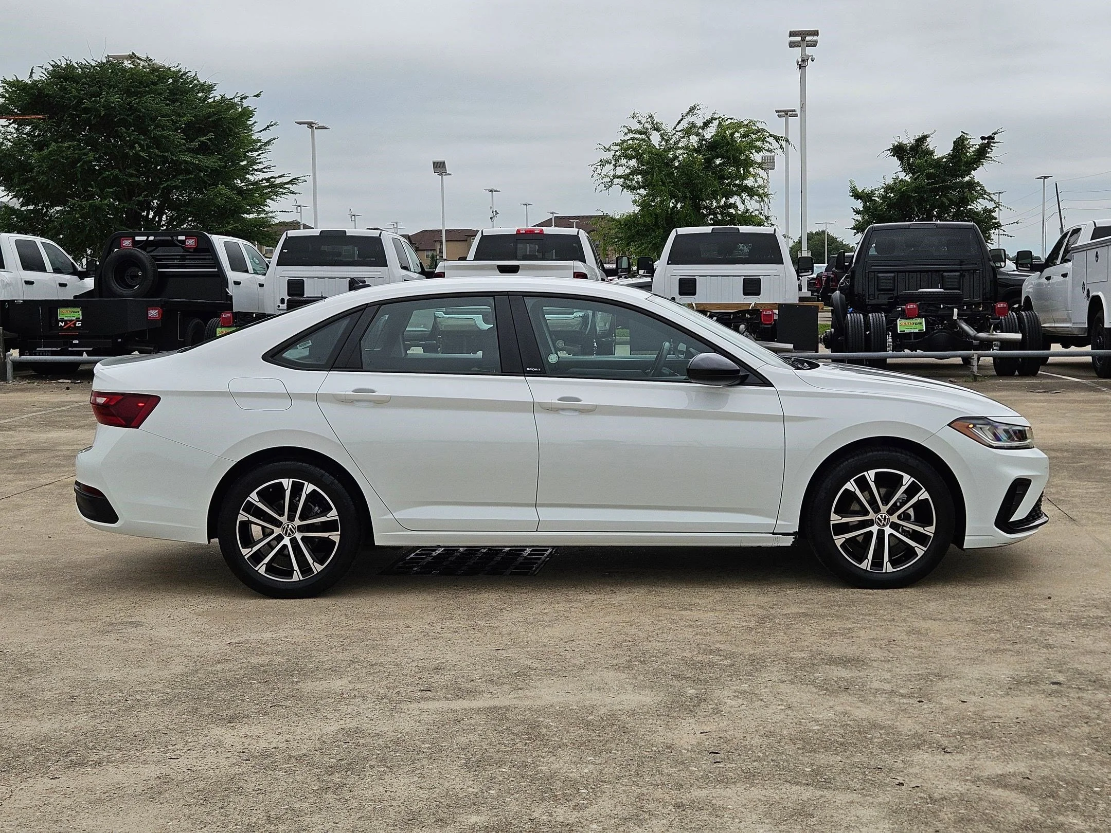 Certified 2025 Volkswagen Jetta Sport with VIN 3VWBX7BU4SM048014 for sale in Manvel, TX