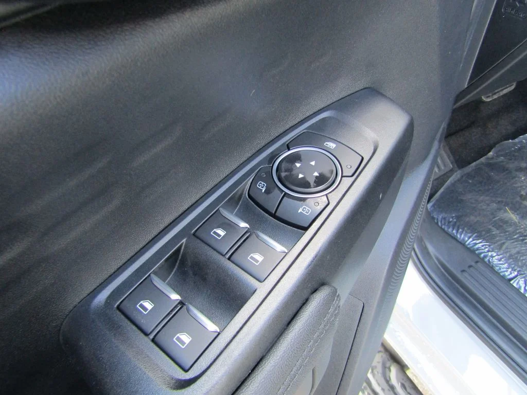 New 2026 Avalanche Ford XLT image 30
