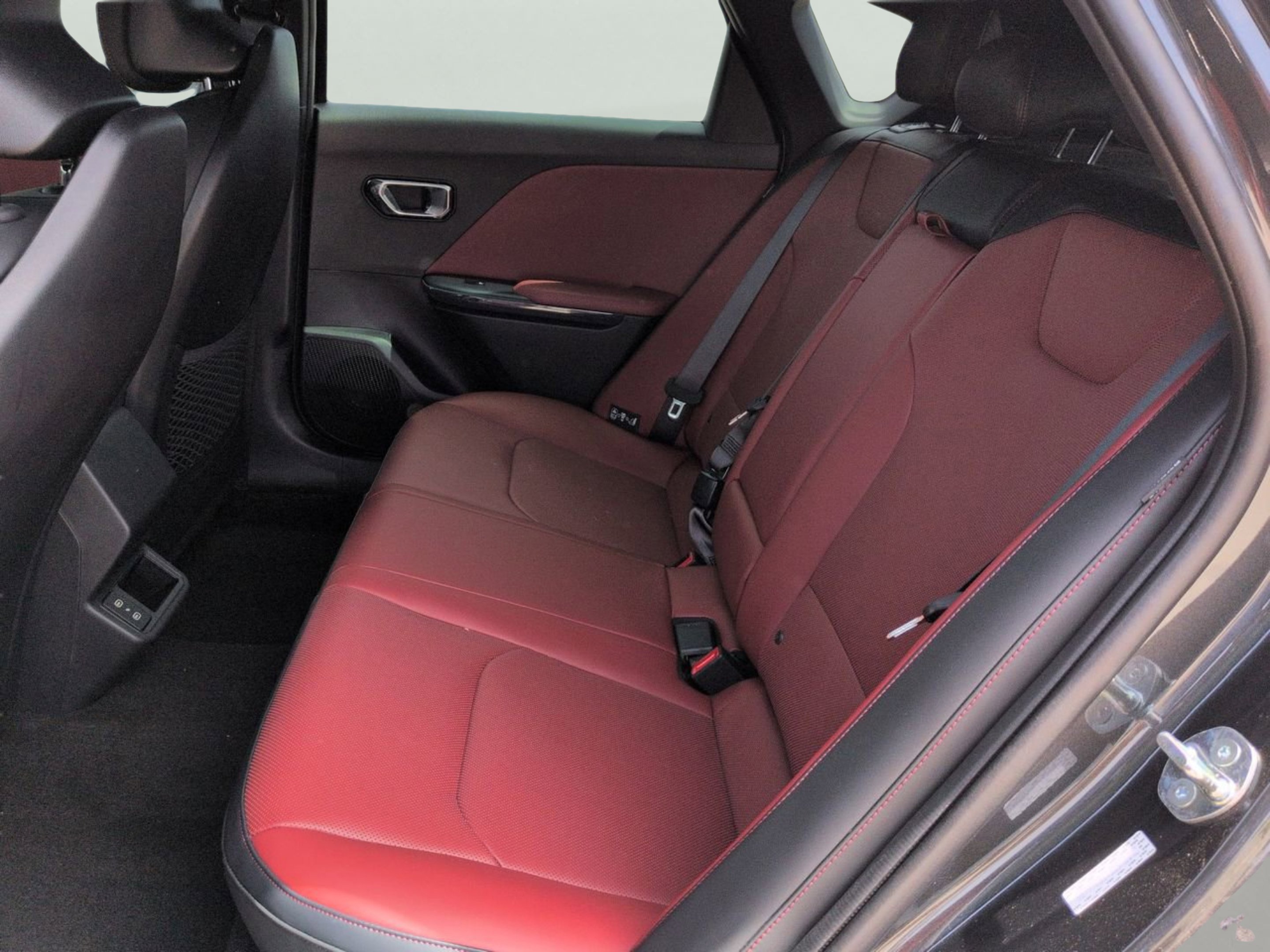 New 2026 Interstellar Gray Kia GT-Line image 14