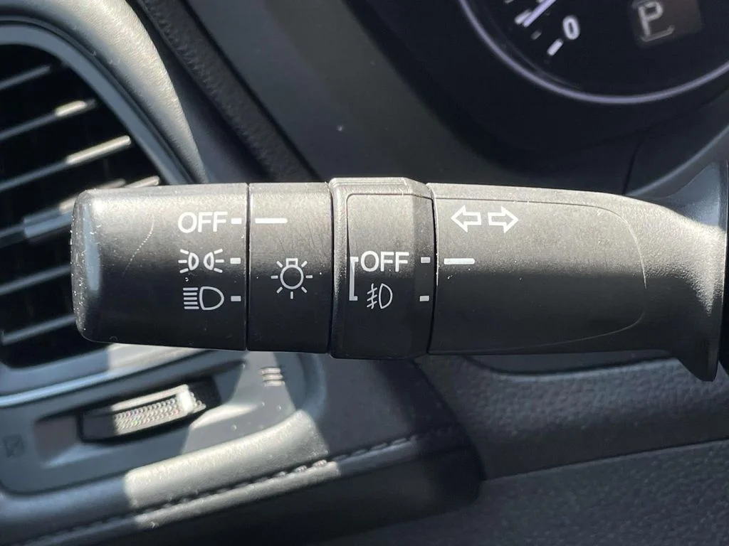 Used 2019  Honda Sport image 21