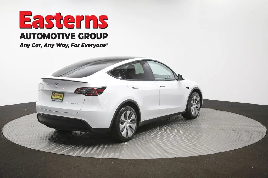 Used 2023 White Tesla Long Range image 35