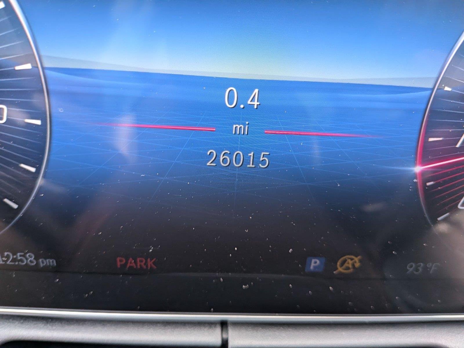 Used 2023 MANUFAKTUR Selenite Grey Magno Mercedes-Benz C 300 image 23