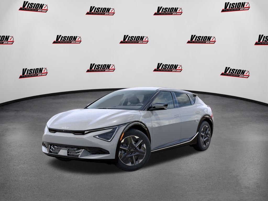 New 2026 Green Kia Light image 1
