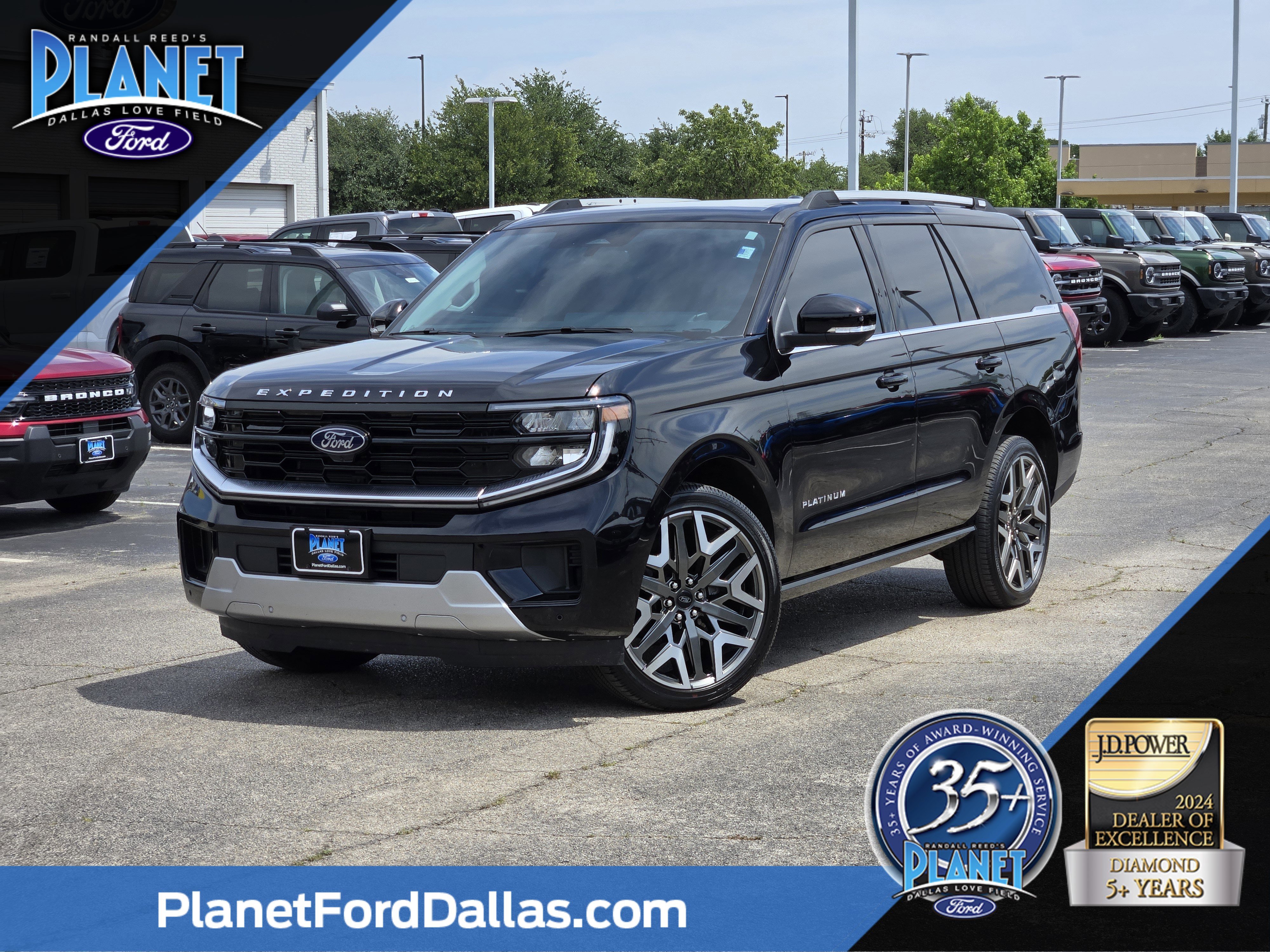 2025 Ford Expedition Platinum 4x4's photo