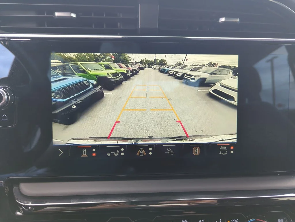 Used 2024 Silver GMC AT4X image 24